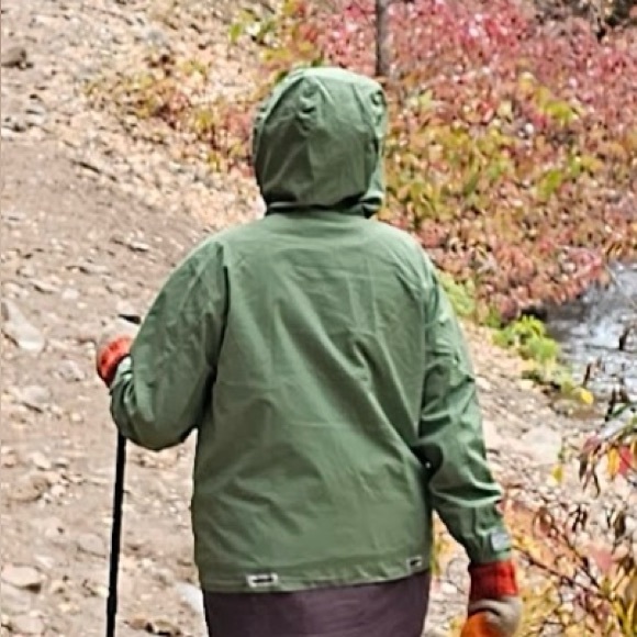 Hanna Andersson Misses Lightweight Jacket - Picture 10 of 12